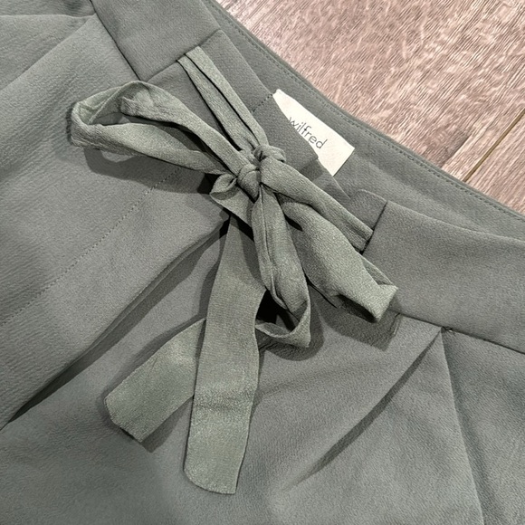 Aritzia Wilfred all at pants green size 8 - Picture 3 of 7